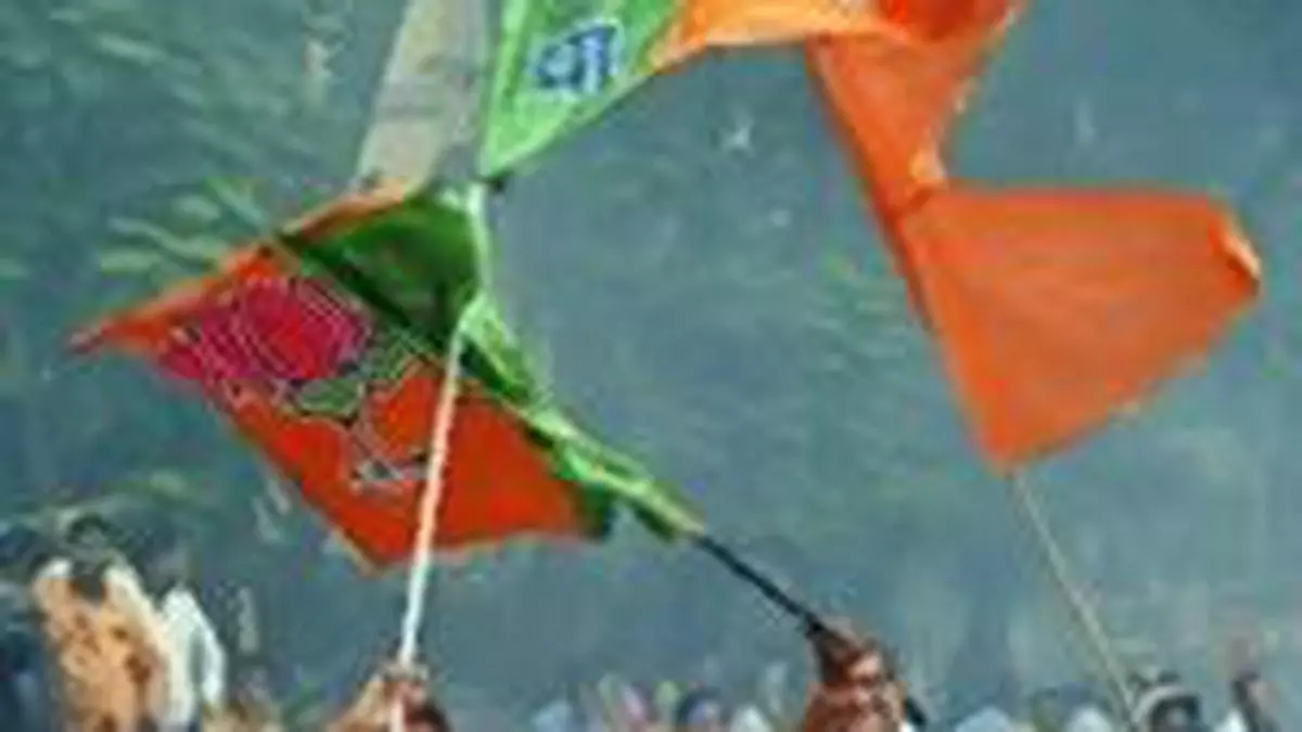 Following NCP and Shiv Sena, significant chunk of Maharashtra Congress poised to join BJP